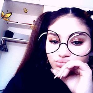 Meet your Posher, Lucy